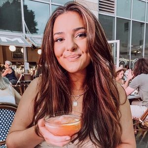 Meet your Posher, Emma